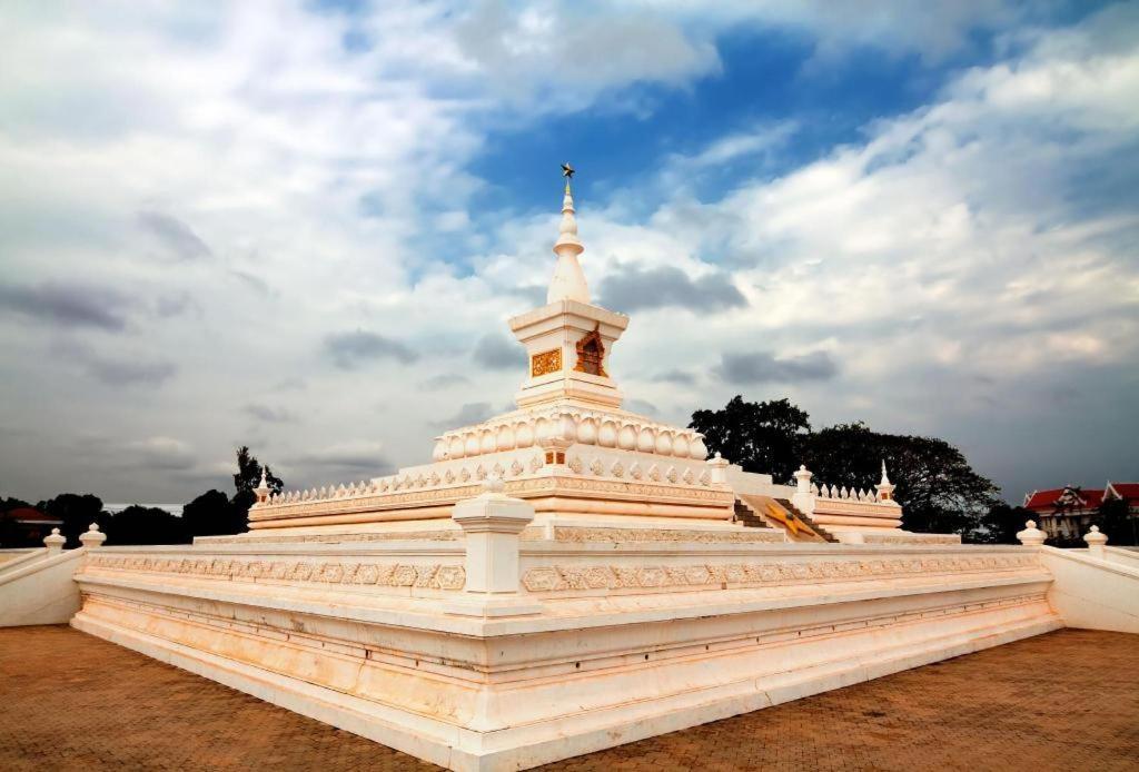 Leuxay Hotel Vientiane Eksteriør bilde